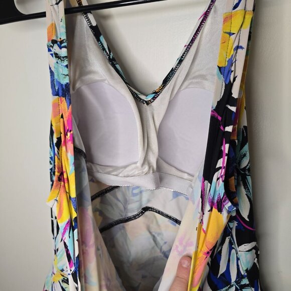 Le Cove Tropical Floral One Piece Swim Dress - Picture 6 of 10